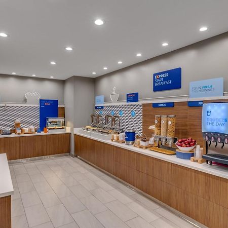 Holiday Inn Express & Suites - Hawaiian Gardens By Ihg ภายนอก รูปภาพ