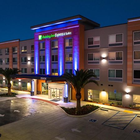 Holiday Inn Express & Suites - Hawaiian Gardens By Ihg ภายนอก รูปภาพ