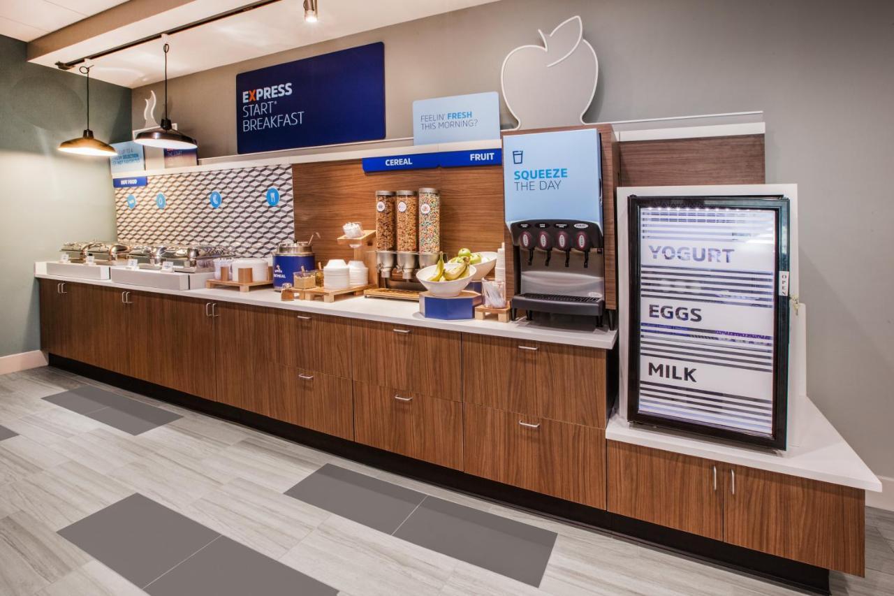 Holiday Inn Express & Suites - Hawaiian Gardens By Ihg ภายนอก รูปภาพ
