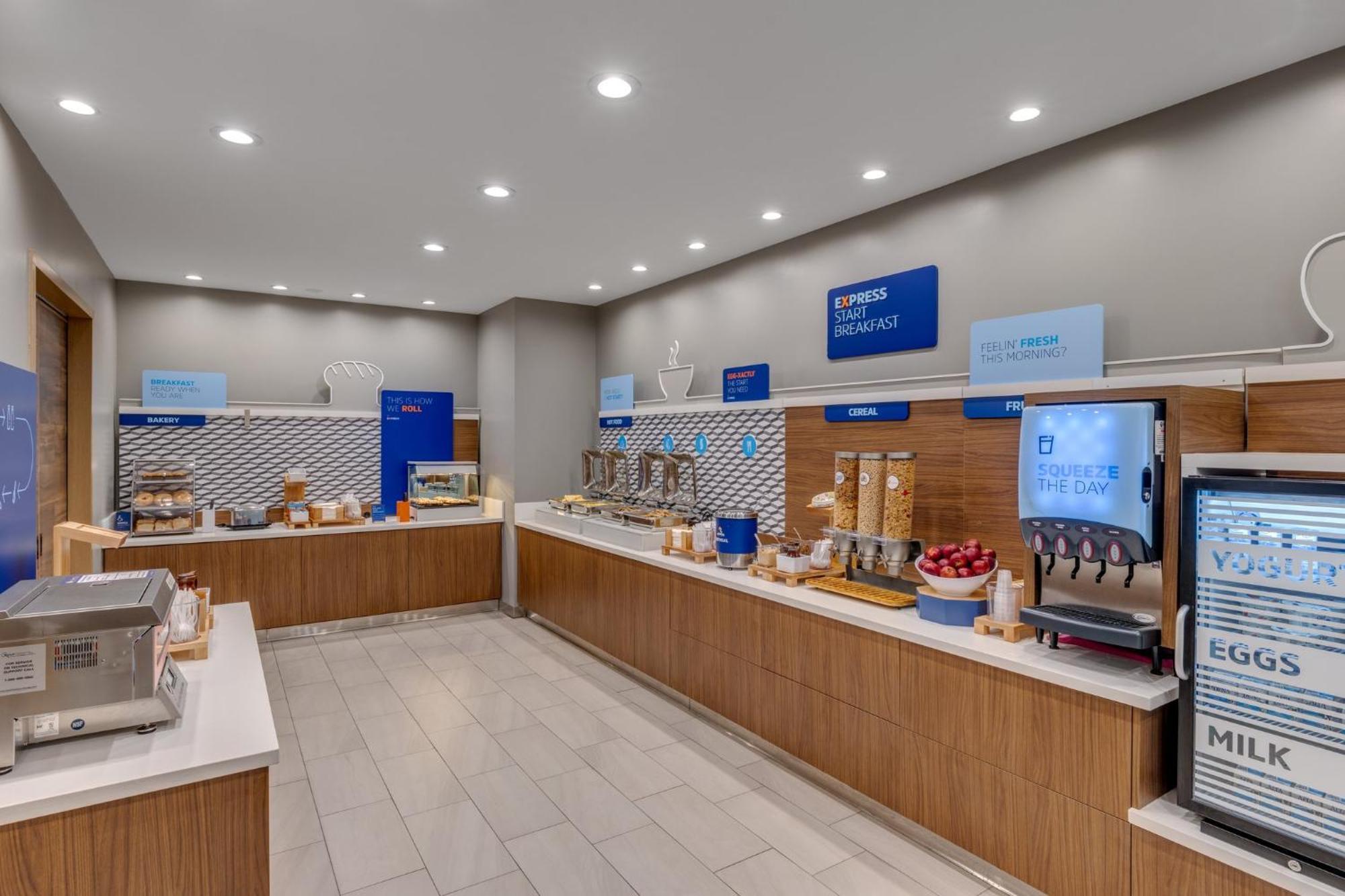 Holiday Inn Express & Suites - Hawaiian Gardens By Ihg ภายนอก รูปภาพ